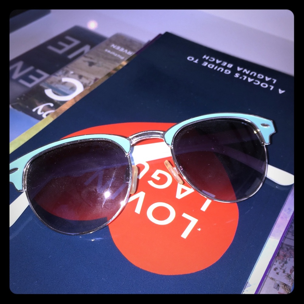 Blue kids sunglasses